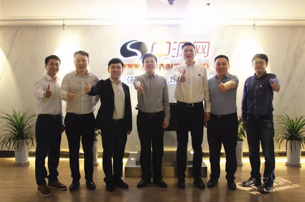 更深入、更丰富、更精彩，与京博石化共享未来！